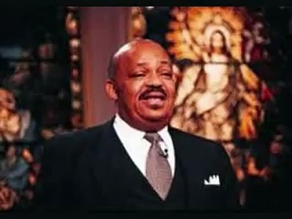 Evangelist E.V. Hill Preaching Wife's Funeral  (Full Sermon) Job 1:21