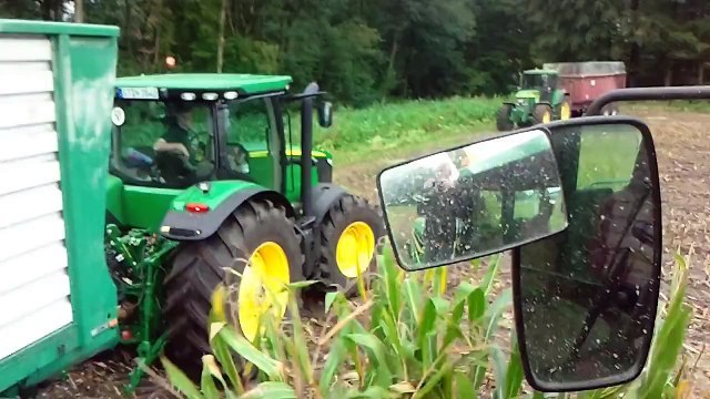 Maisernte 2011& Maishäckseln 2011 mit John Deere 7500, 7R, 7710 & Fendt 936