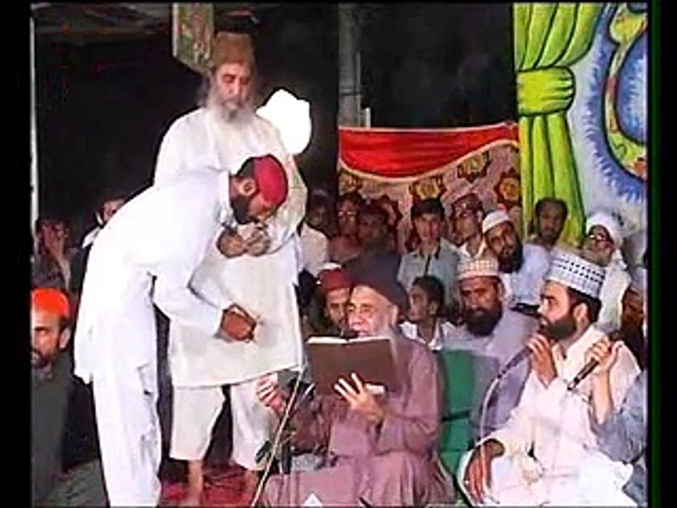 URAS MUBARIK HAZRAT ALLAMA SAIM CHISHTI R.A(2015) 2.4 Naat .. pro Abdul raouf roofi . Rehan roofi