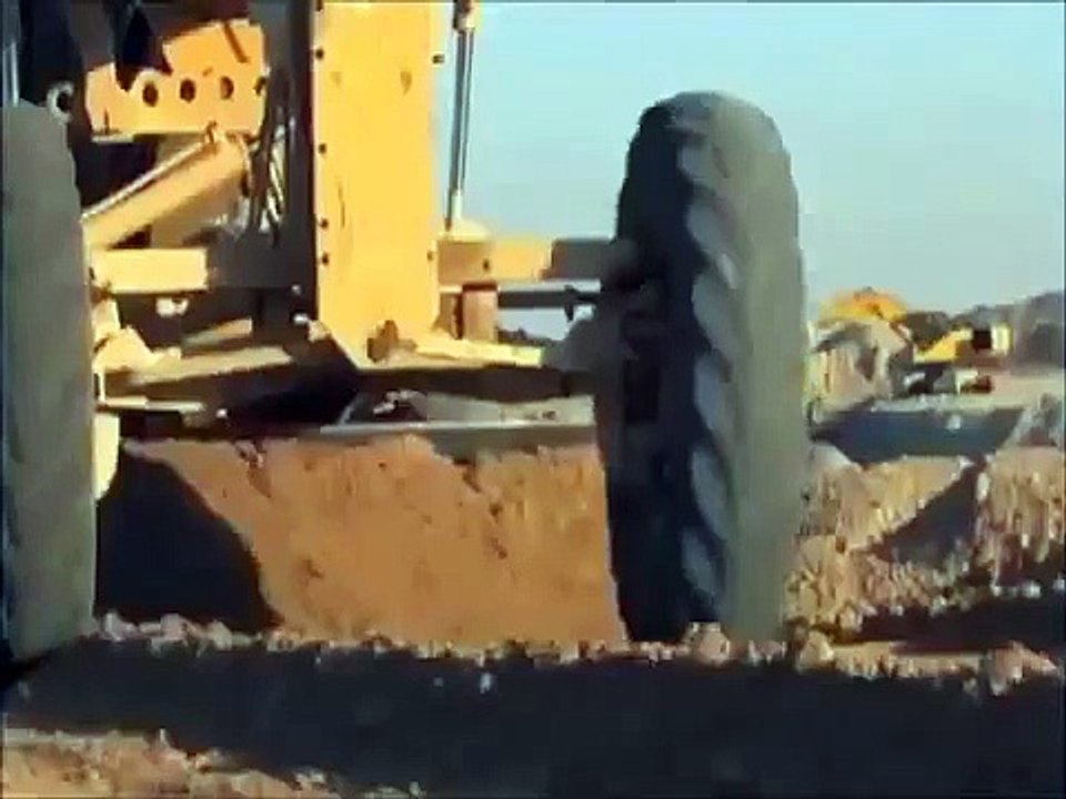 Kids Construction Vehicles - Bulldozer, Excavator, Trucks, Cranes - best iPad app demo for