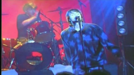 (1) Oasis Rock 'N' Roll Star Live By The Sea 1995 (HD)