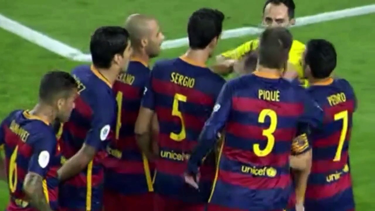 Gerard Piqué insulte la mère de l'arbitre de touche (Supercoupe d'Espagne)