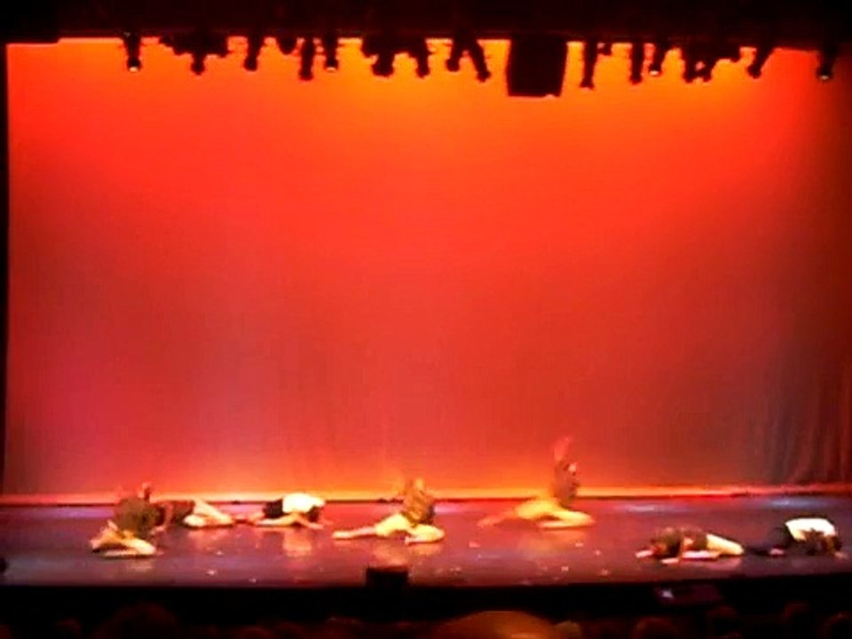Eleone Dance Theatre. "Yesterday..Today..Tomorrow" (Snippet)