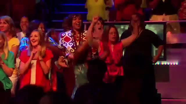 Whitney Houston - I Didn't Know My Own Strength (Live @ Oprah WInfrey Show Sep 15th 2009).avi