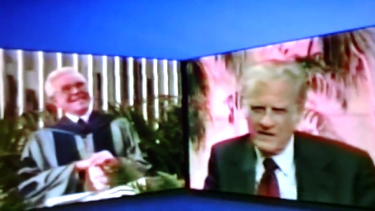 ANTICHRIST AGENT BILLY GRAHAM EXPOSED 33 DEGREE MASON ONE WORLD RELIGION PART 1/4