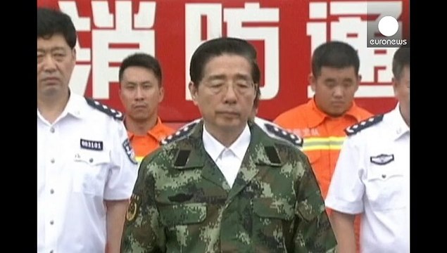 Китай: минута молчания в память о тяньцзиньских пожарных