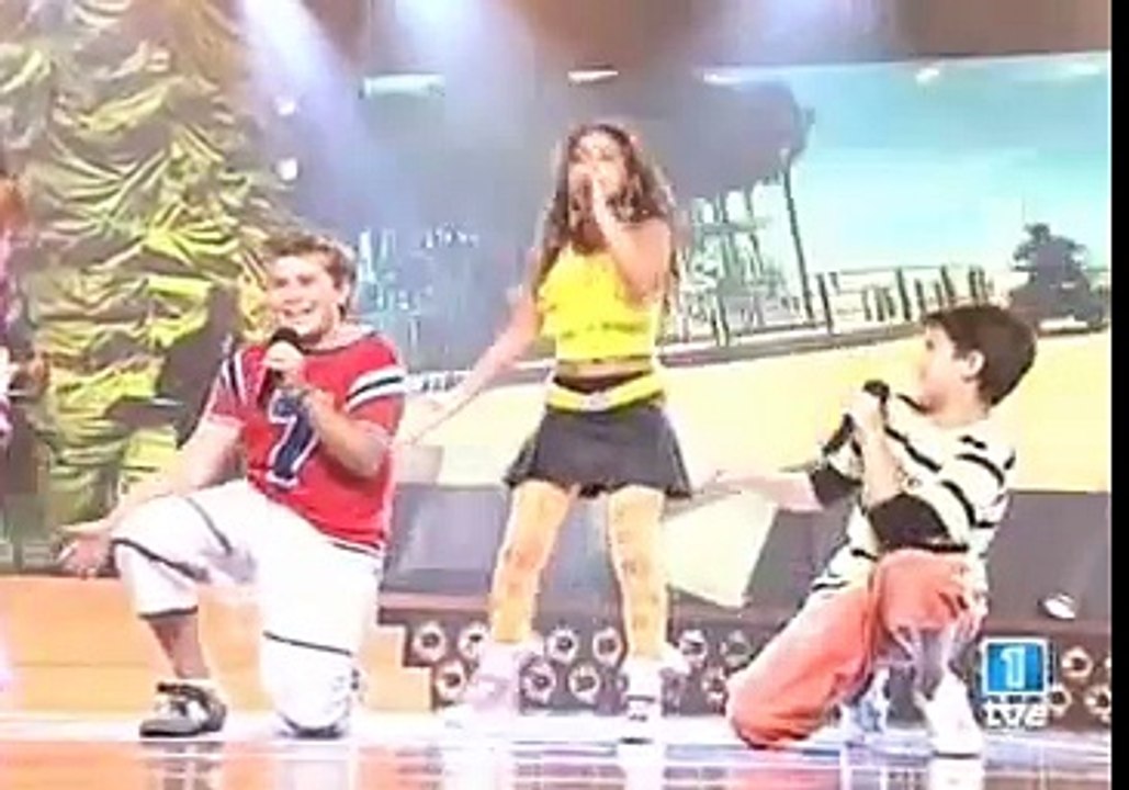 3+2 - Gala de Eurojunior 2004