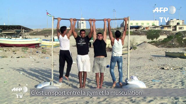 Sur la plage de Gaza, le street workout montre ses muscles