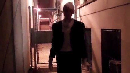 Funny Scare Prank ft  SLENDER MAN