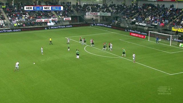 35 metreden golü böyle attı