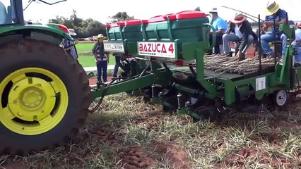 PLANTIO DIRETO DE MANDIOCA - PLANTI CENTER BAZUCA 4 ARRASTO