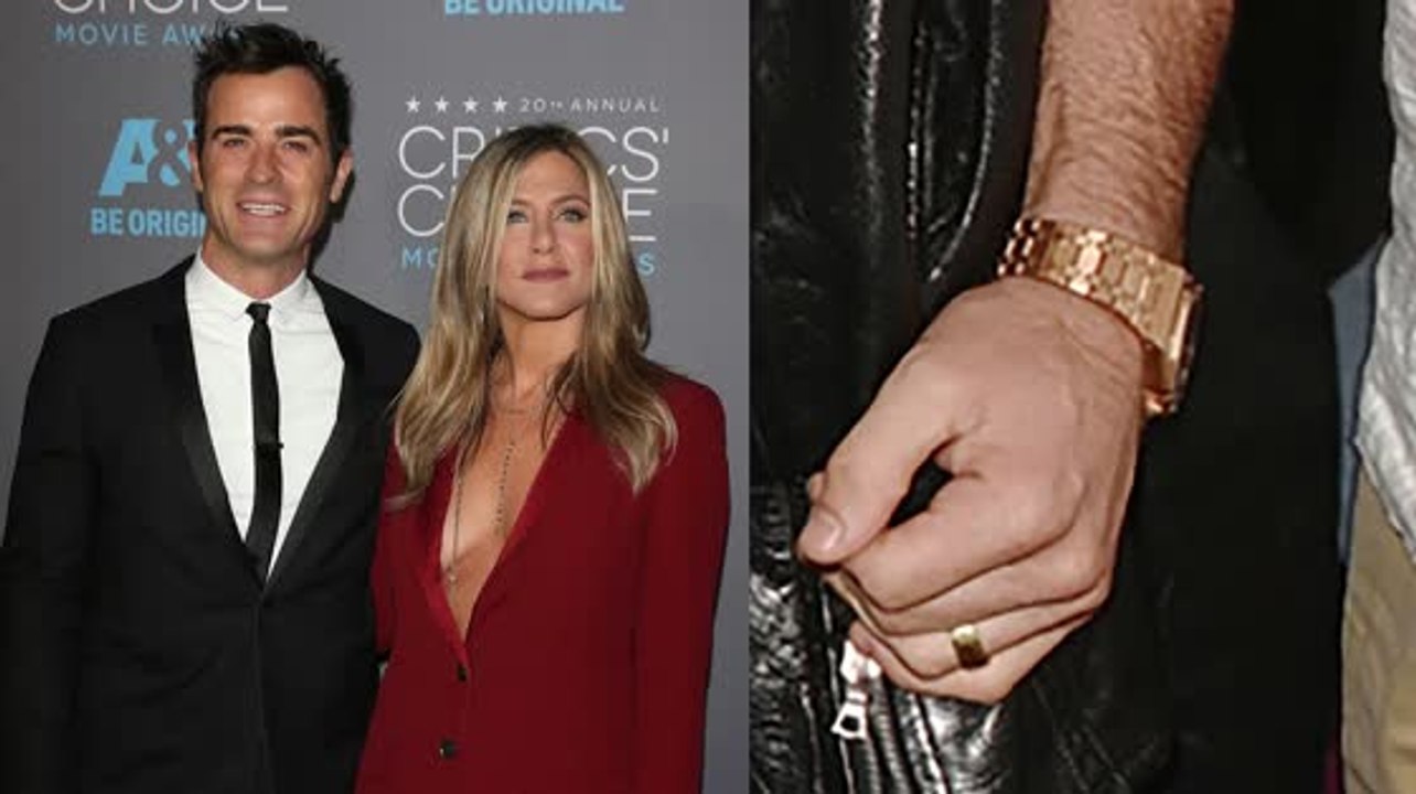 On a vu l'alliance de Justin Theroux pour la première fois depuis son mariage avec Jennifer Aniston