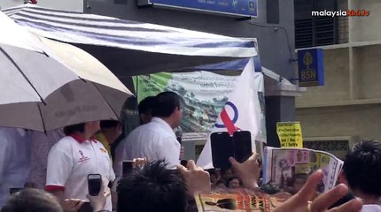 GE13: LGE shores up Chinese votes for Khalid