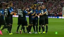 Carrick Own Goal - Manchester United 0-1 Club Brugge - 18-08-2015