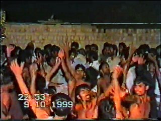 ay kon begunah hy jikon har koi pyay marinda