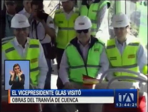 Jorge Glas constata avance del tranvía de Cuenca