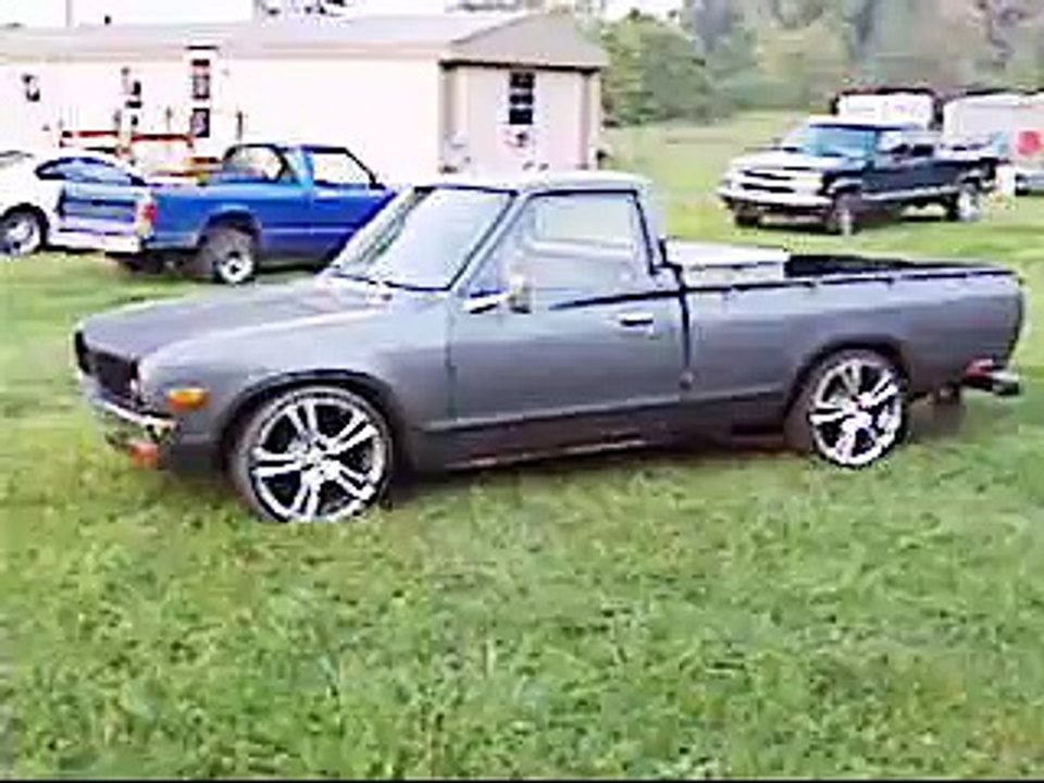 1974 Datsun 620 Pickup Project walk around