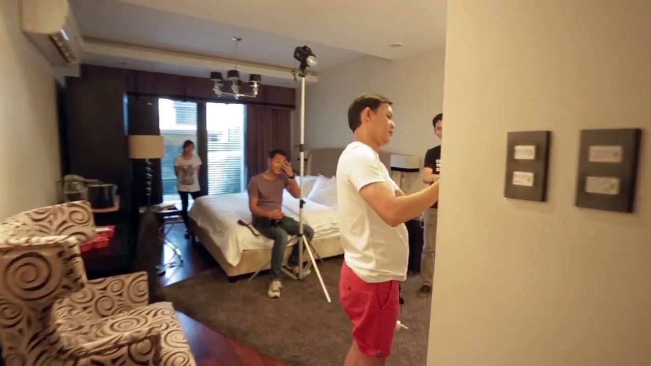 Tinni Garbes [Behind The Scenes]