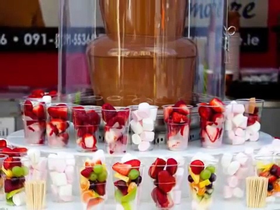 Nuevo Negocio invirtiendo poco compra una cascada de chocolate