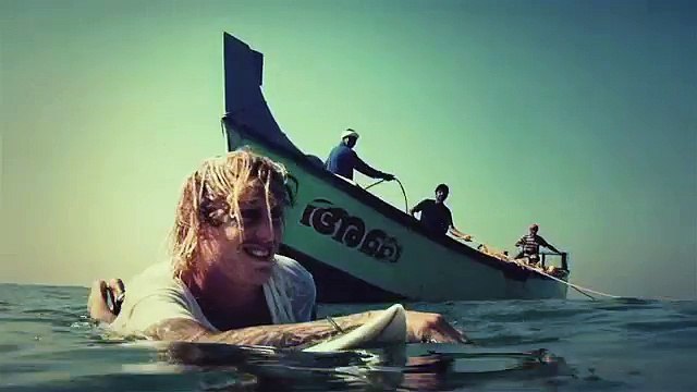 Surfing the deserted beaches of India