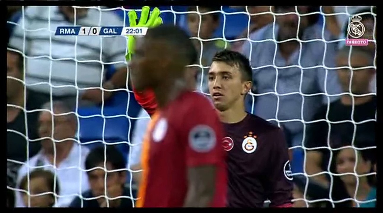 Cristiano Ronaldo Amazing Free-Kick - Real Madrid 1-0 Galatasaray - 18-08-2015