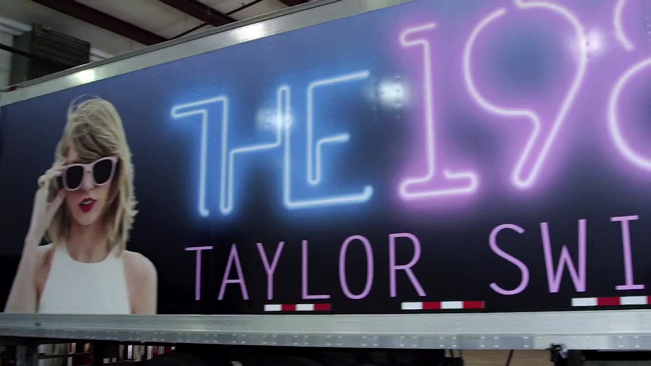 The 1989 World Tour™ Tour Travel