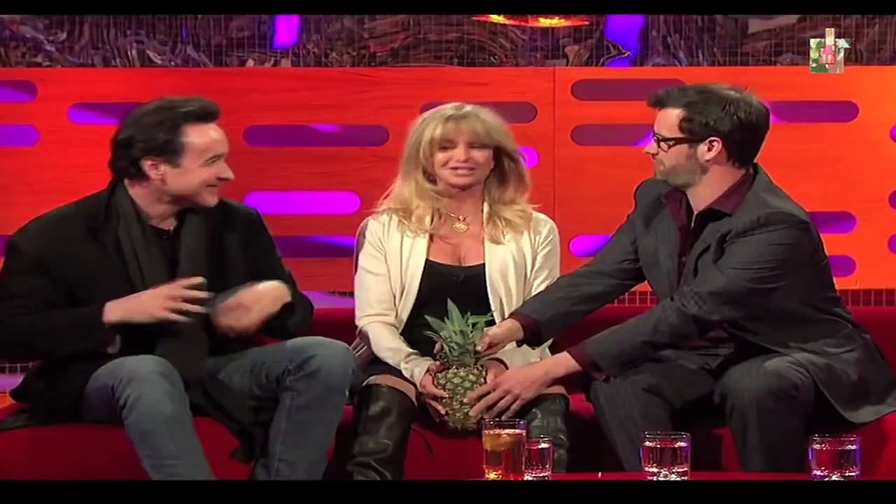 Goldie Hawn Caught Braless