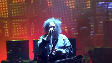 The Cure - Wailing Wall live at London, Hammersmith Odeon 21 Dec 2014