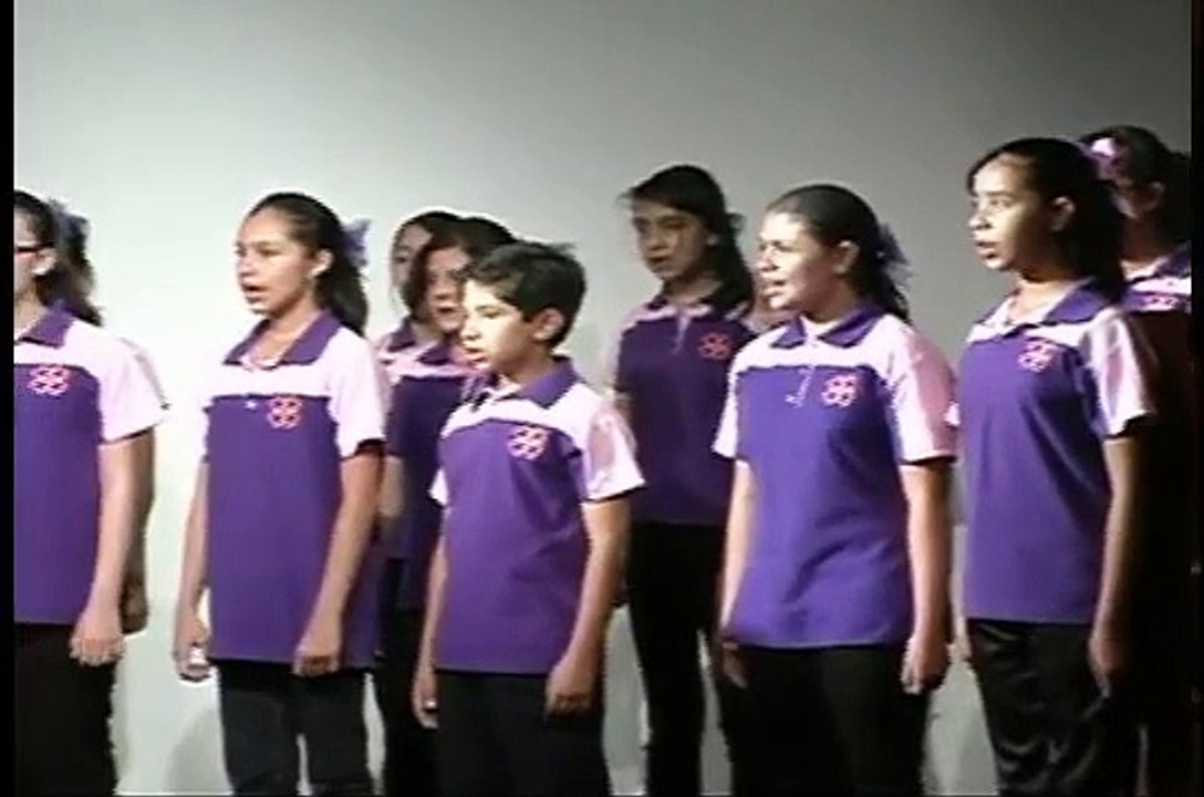 SIYAHAMBA Coro Infantil de la ENM - UNAM en UNIVERSUM Directora: Patricia Morales HD sound