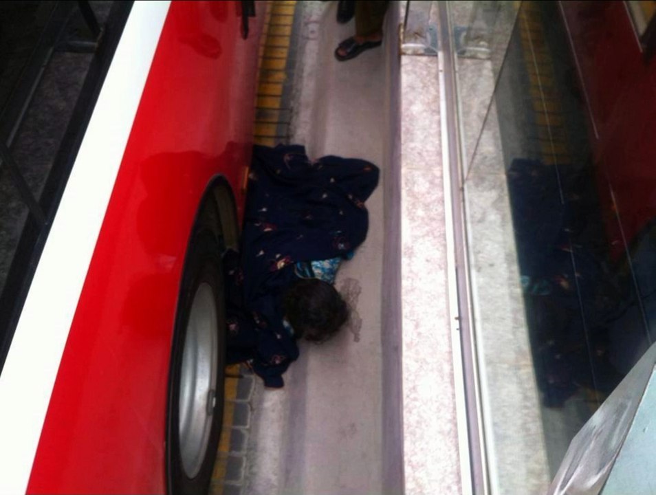 Metro Bus Killed a Woman in Rawalpindi Islamabad