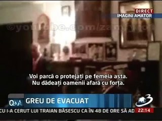 Evacuarea lui Vadim Tudor - FILMARE SECRETA (cu telefonul mobil)