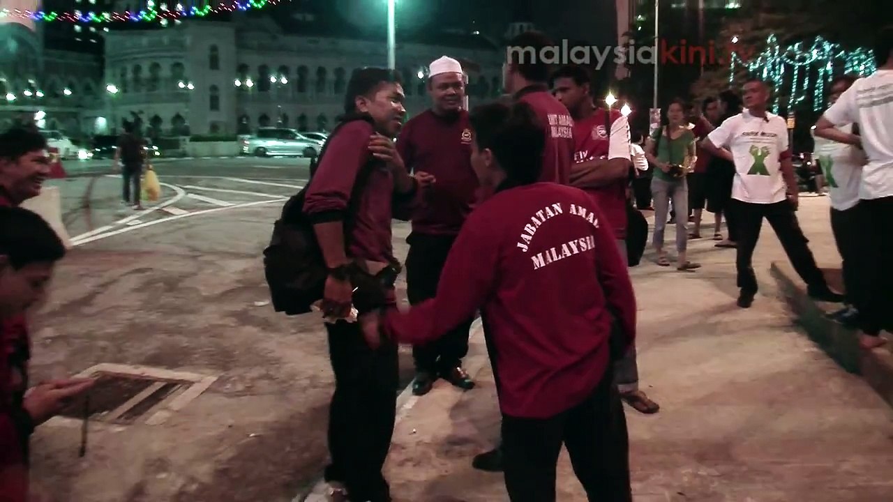 At Dataran Merdeka: Fasting against hazards