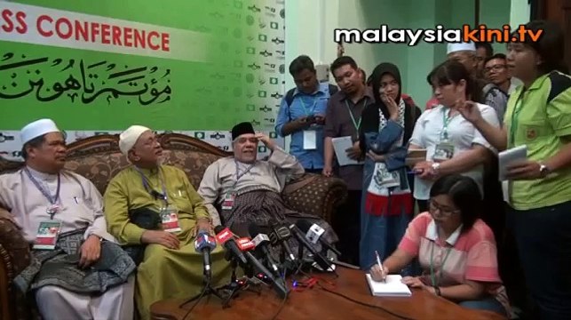 Hadi bidas Dr M isu 'hudud untuk semua'