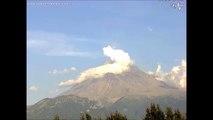 Mexican Volcano erupts - Spews Ash Into Atmosphere