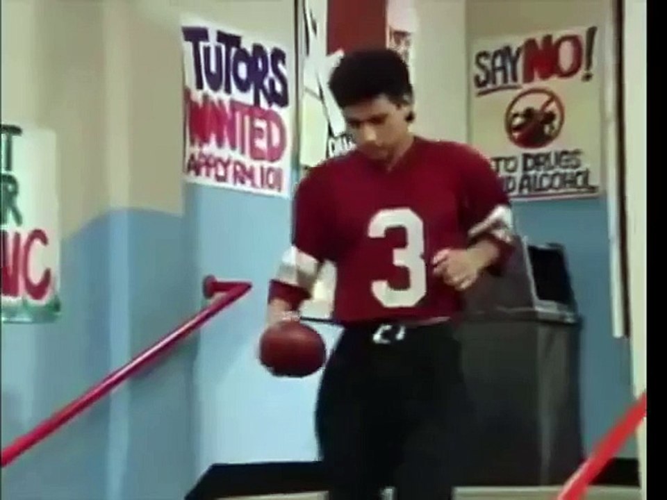 Quand la police fait une campagne anti drogue très très bizarre... WTF??