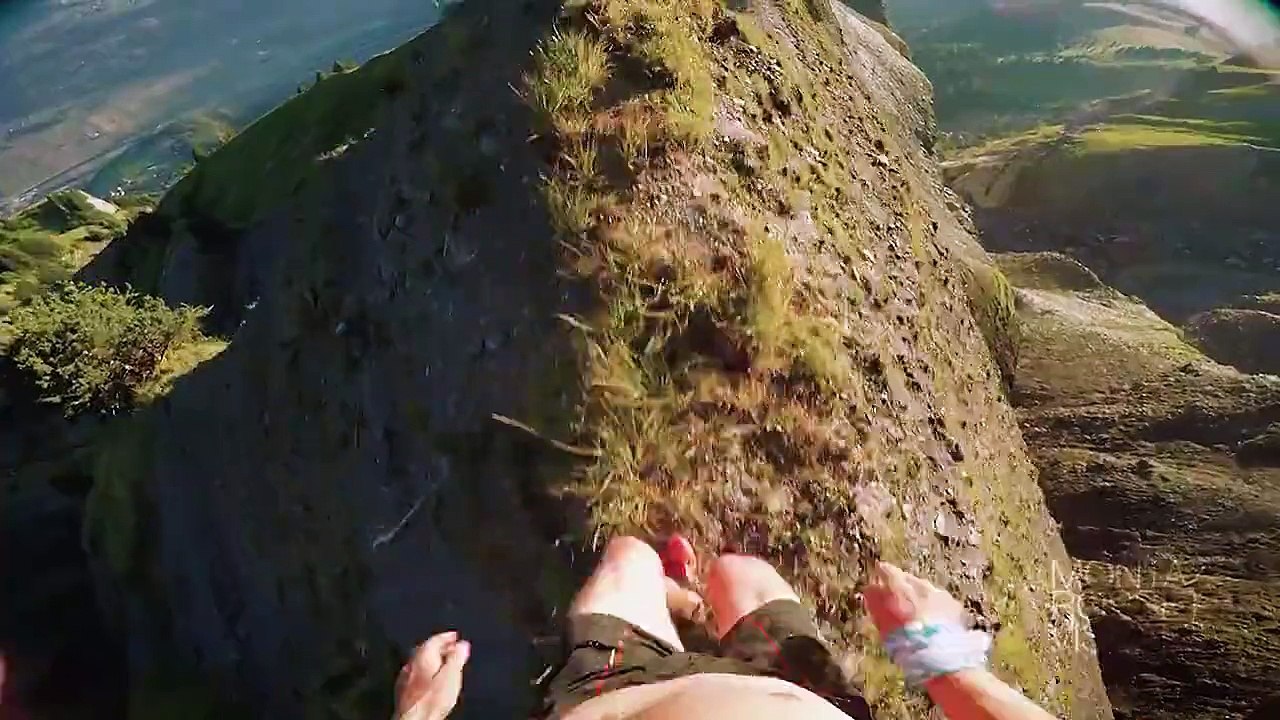 Crazy man runs on the top of Mountain Crest! Evening jog. - Seb Montaz