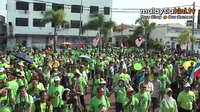 Penduduk, NGO berhimpun bantah Rapid di Pengerang