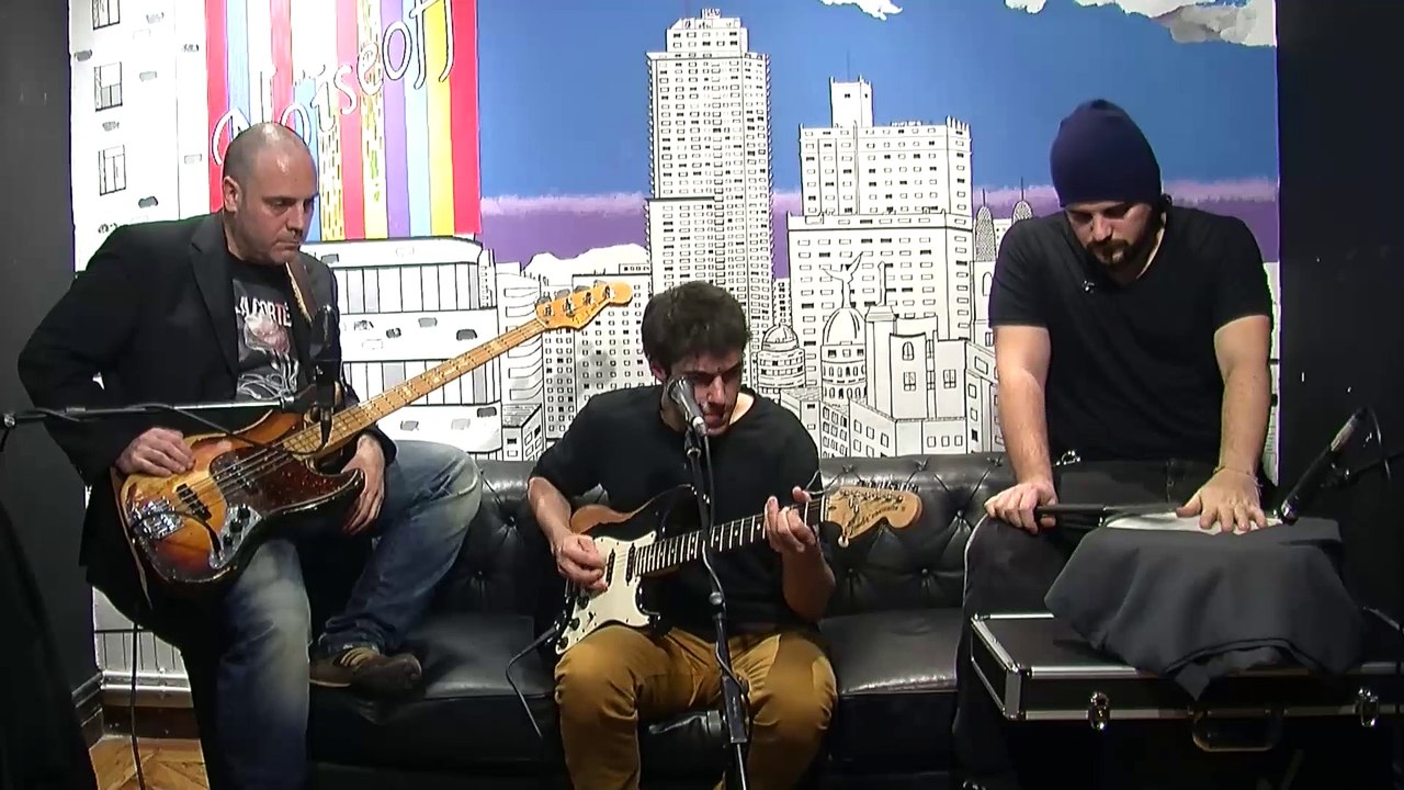 Gala Cortés - Una y Otra Vez
