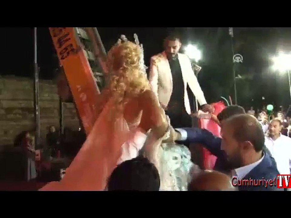 Böyle olur Roman düğünü