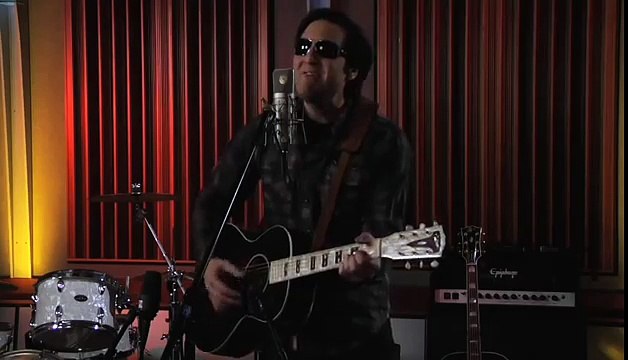 Jimmy Lloyd performs DLMHWT on The Jimmy Lloyd Songwriter Showcase - NBC TV - jimmylloyd.com