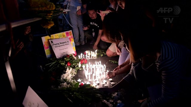 Homenagens às vítimas de atentado na Tailândia