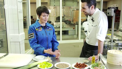 Quinoa salad with mackerel and vegetables with Samantha and Stefano