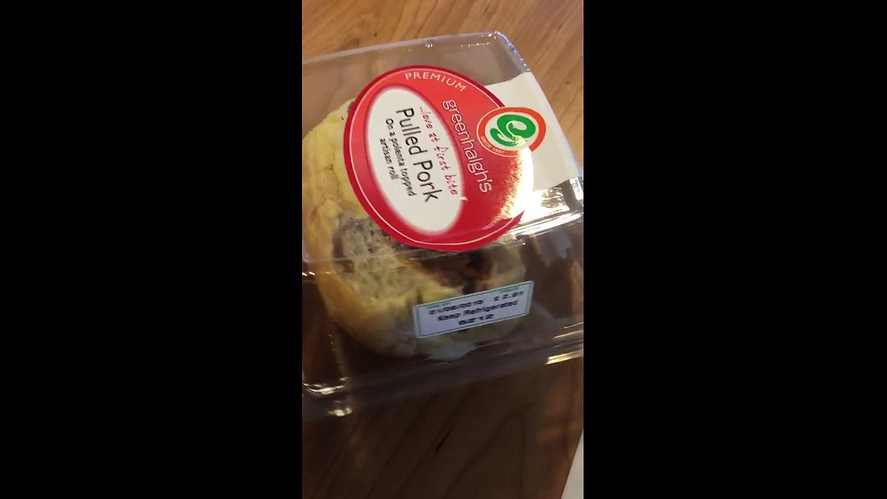 Man finds spider in his pulled pork sandwich