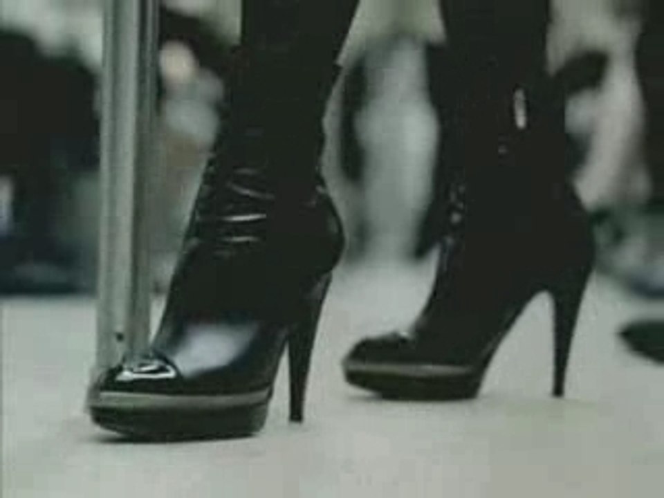 Timbalnd - Wait A Minute