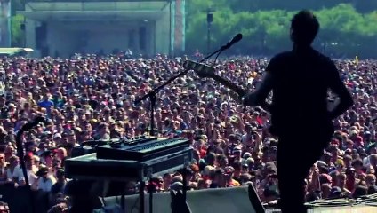 Metric - Breathing Underwater [ Video]