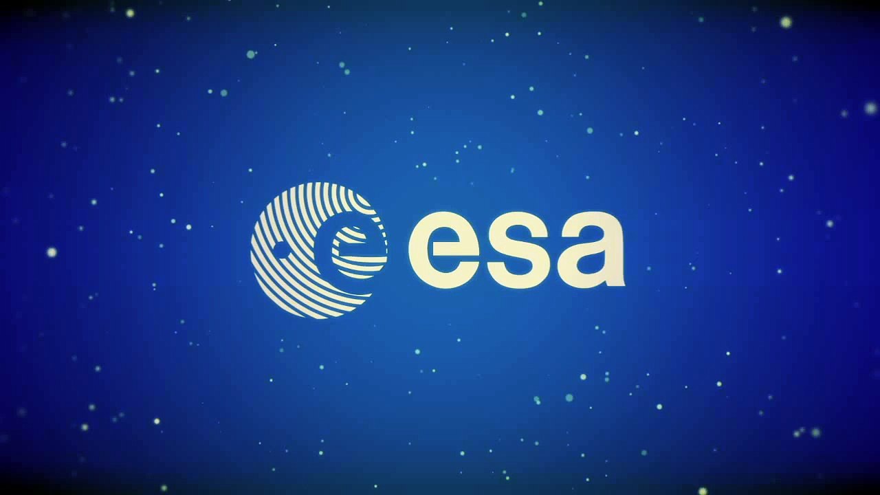 Rosetta orbiting around the comet