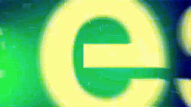 How big is Rosetta compared with the comet?