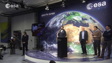 Rosetta media briefing at ESOC 10 November