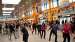 Cluj-AM: Flashmob pentru pasagerul cu numărul 1.000.000 - Aeroportul Internațional Cluj
