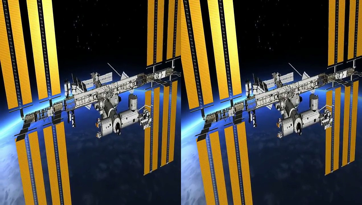 3D virtual spacewalk outside the International Space Station